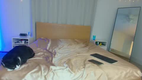 lolo 3 online show from 03-04-25, 02:06