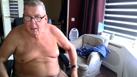 Snapshot of loebet chatting on 07-23-26, 02:37 Loebet online show from 07-23-26, 02:37