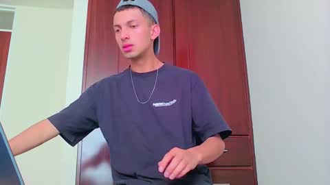 logaan_grey online show from 11-03-25, 04:41