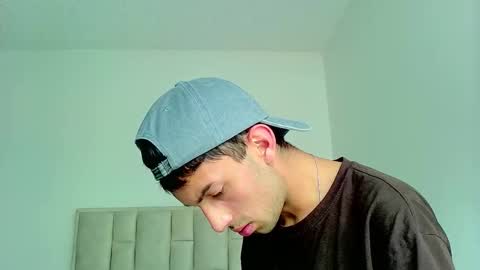 logaan_grey online show from 01-11-26, 04:34