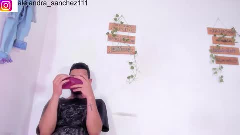 logan_cathateja999 online show from 03-22-26, 06:44