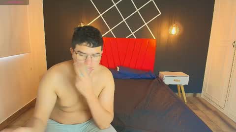 Logan and Chloe online show from 11-24-25, 11:54