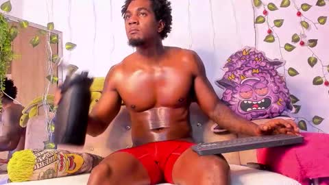 LOGAN DRAKE online show from 12-04-25, 03:27