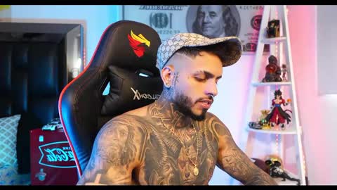 logan_hugh8 online show from 02-22-25, 09:04