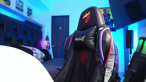 logan_hugh8 online show from 02-26-26, 03:11