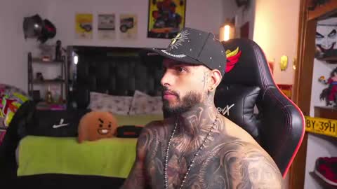 logan_hugh8 online show from 05-31-26, 03:04