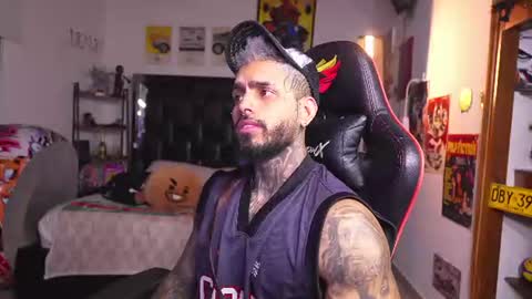 logan_hugh8 online show from 07-14-26, 03:55