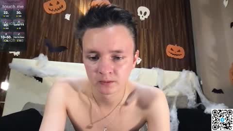 Snapshot of logan_mett chatting on 11-02-25, 04:09 Logan online show from 11-02-25, 04:09