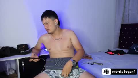 Logan morris online show from 02-11-25, 04:01