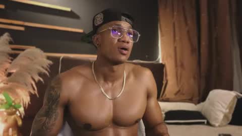 logan_varela online show from 01-31-25, 04:47