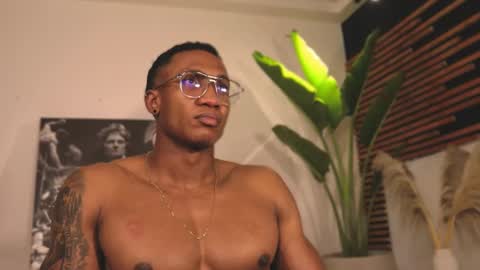 logan_varela online show from 02-04-25, 05:31