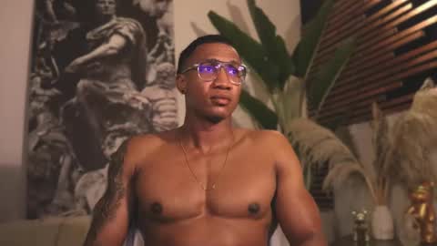 logan_varela online show from 02-12-25, 07:13