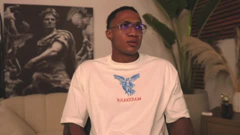 logan_varela online show from 02-16-25, 07:49