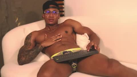 logan_varela online show from 02-28-25, 03:04