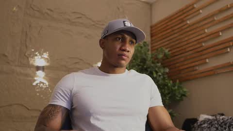 logan_varela online show from 01-11-26, 02:33