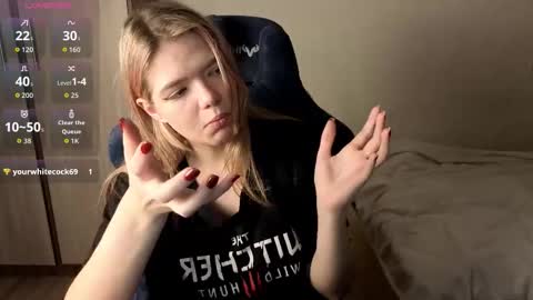 Logan and Katana online show from 10-30-25, 01:23