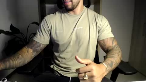 Logan Wolfp online show from 07-14-26, 04:17