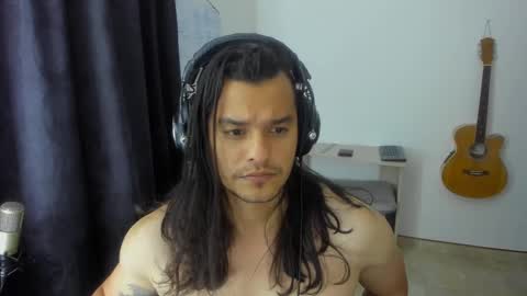 Snapshot of loganhot22 chatting on 02-17-25, 12:10 Logan online show from 02-17-25, 12:10