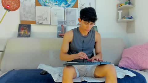 loganoficialx online show from 04-14-26, 07:31