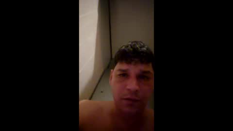 Snapshot of logitech0000 chatting on 11-11-25, 03:06 logitech0000 online show from 11-11-25, 03:06