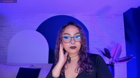 Snapshot of loiseharper chatting on 05-05-26, 03:36 Loise online show from 05-05-26, 03:36