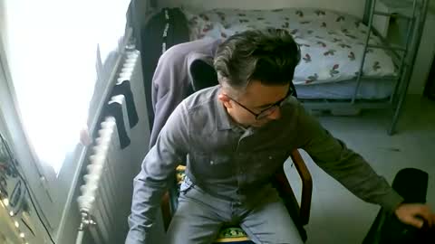 lokoum39 online show from 04-18-26, 10:41