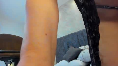 Snapshot of lola__sweet0591 chatting on 09-13-25, 10:15 Lola Sweet online show from 09-13-25, 10:15