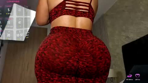 Snapshot of lola__sweet0591 chatting on 04-24-26, 11:12 Lola Sweet online show from 04-24-26, 11:12