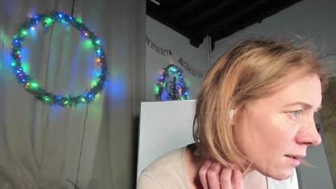 Snapshot of lola_belgium chatting on 01-19-25, 07:04 lola_belgium online show from 01-19-25, 07:04