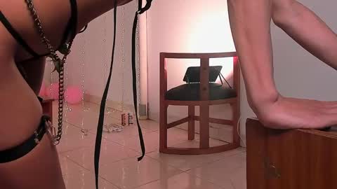 Snapshot of lola_cocks chatting on 03-07-25, 02:57 mara online show from 03-07-25, 02:57