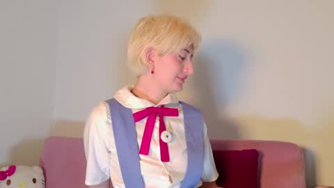 Lola . online show from 05-18-26, 03:07