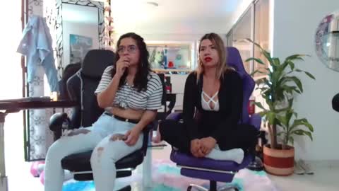 lola_fiery online show from 09-24-25, 02:20