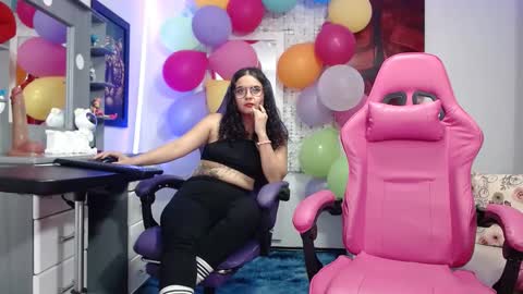 lola_fiery online show from 09-27-25, 01:27