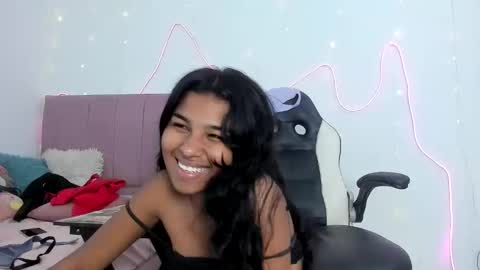 lola_lustrum online show from 06-05-26, 02:01