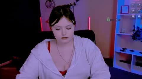 lola_moans online show from 03-16-26, 08:02