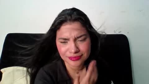 lolaa_staars online show from 09-15-25, 07:19