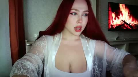 Snapshot of lolaamint_ chatting on 05-14-26, 12:01 LolaaMint online show from 05-14-26, 12:01