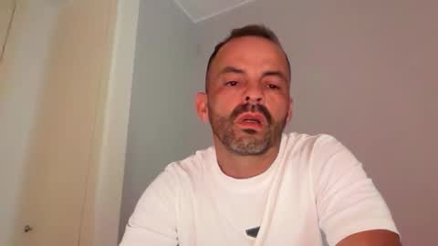Snapshot of lolaandresbis chatting on 05-17-26, 03:19 lolaandresbis online show from 05-17-26, 03:19