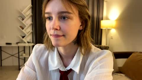 Snapshot of lolaatatee chatting on 05-02-26, 05:18 lolaatatee online show from 05-02-26, 05:18