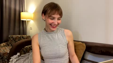 Snapshot of lolaatatee chatting on 05-31-26, 06:53 lolaatatee online show from 05-31-26, 06:53