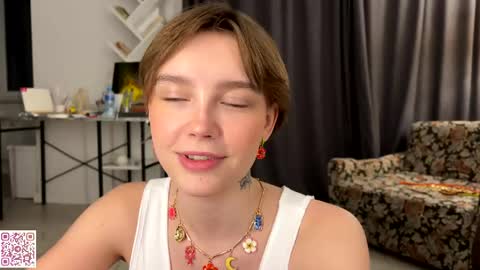 Snapshot of lolaatatee chatting on 06-07-26, 06:22 lolaatatee online show from 06-07-26, 06:22