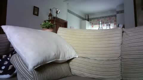 LOLA HUESO y ERIC online show from 02-16-26, 09:16