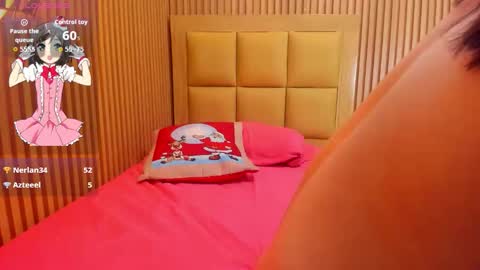 Snapshot of lolamaxi chatting on 12-19-25, 03:57 LOLA online show from 12-19-25, 03:57