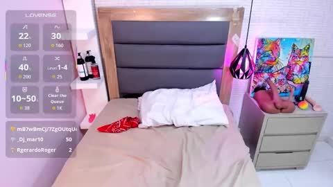 Snapshot of lolamaxi chatting on 02-03-26, 06:40 LOLA online show from 02-03-26, 06:40