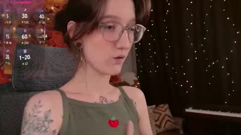Snapshot of lolami_ chatting on 06-23-26, 07:06 lolami_ online show from 06-23-26, 07:06