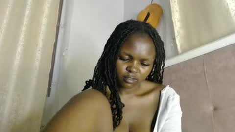 lolamia7 online show from 11-27-25, 06:43