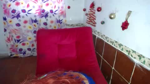 lolamourin online show from 11-29-25, 08:34