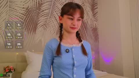 Lola online show from 04-12-26, 01:43