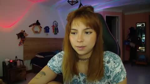 Snapshot of lolaverse chatting on 09-10-25, 03:01 Lola doll online show from 09-10-25, 03:01