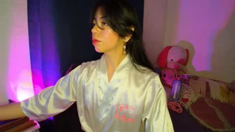      Rya DKhrt       online show from 03-17-26, 04:50